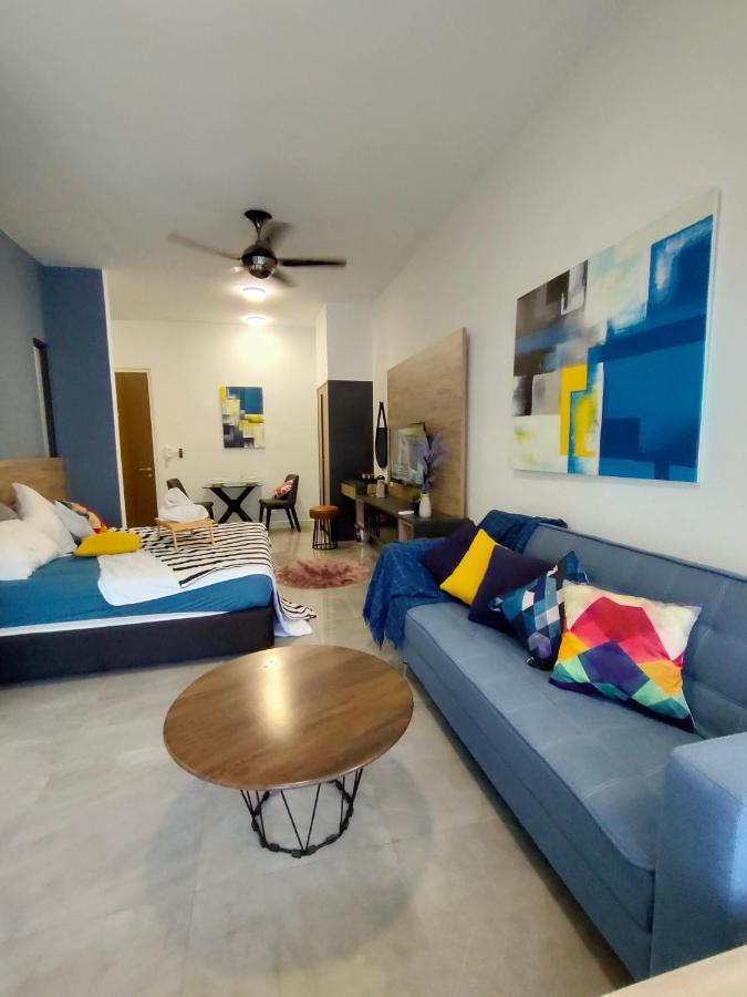 Imperio Private Bathtub Town - Near Jonker Street