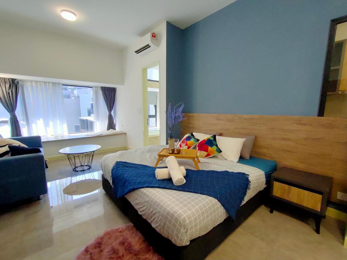Imperio Private Bathtub Town - Near Jonker Street Apartment Malacca